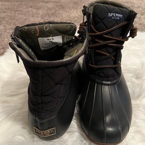 Sperry rain boots